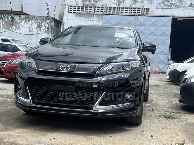 Toyota Harrier 2019 Black