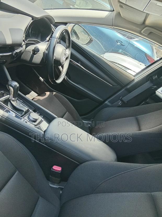 Mazda 3 2019 Silver