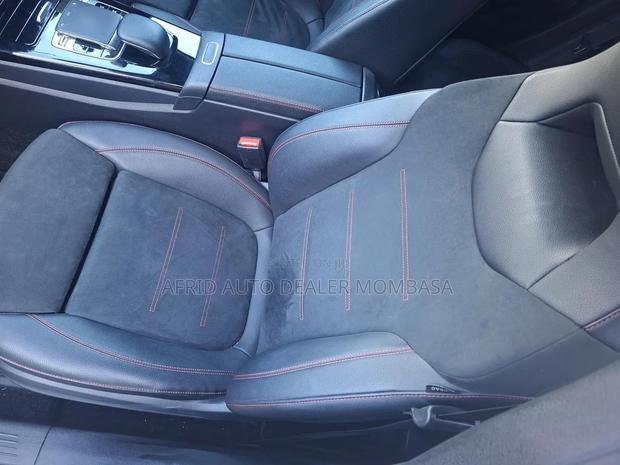 Mercedes-Benz A-Class 2019 Silver