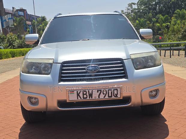 Subaru Forester 2006 Silver