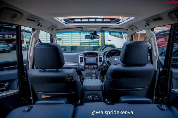 Mitsubishi Pajero V80 3.2 DI-D 2019 Black