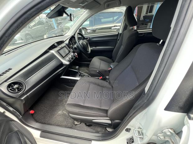 Toyota Corolla Fielder 2019 White
