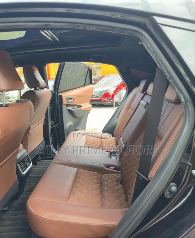 Toyota Harrier 2.0 2019 Black