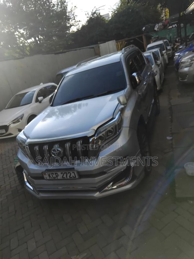Toyota Land Cruiser Prado 2.7 i 2010 Silver