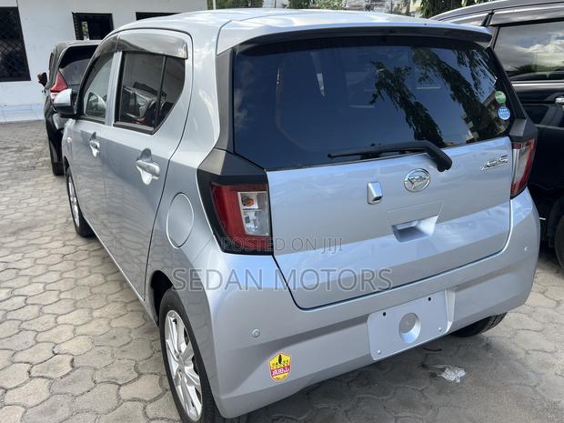 Daihatsu Mira 2019 Silver