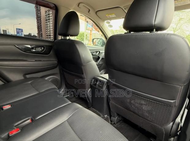 Nissan X-Trail 2.0 Petrol FWD 2019 Black