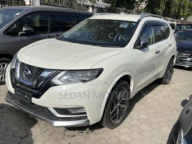 Nissan X-Trail 2019 White