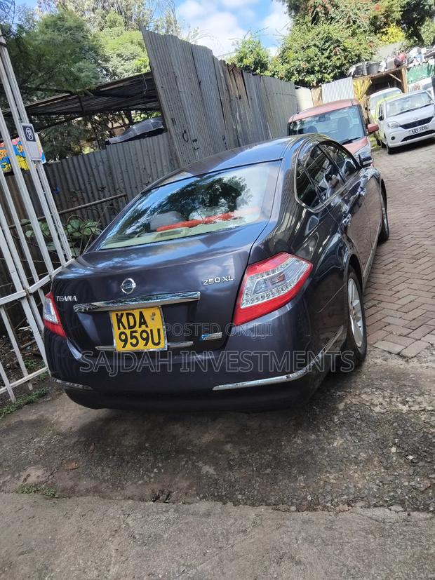 Nissan Teana 2012 Gray