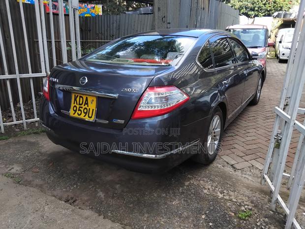 Nissan Teana 2012 Gray