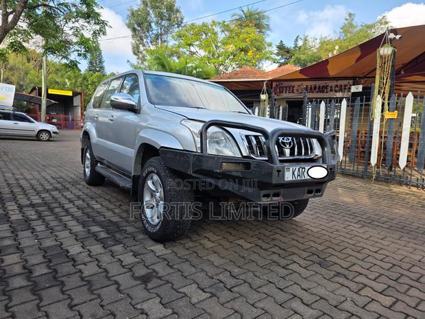 Toyota Land Cruiser Prado 2004 Silver