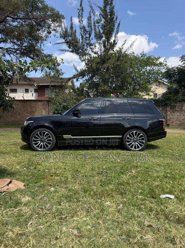 Land Rover Range Rover Vogue 2017 Black