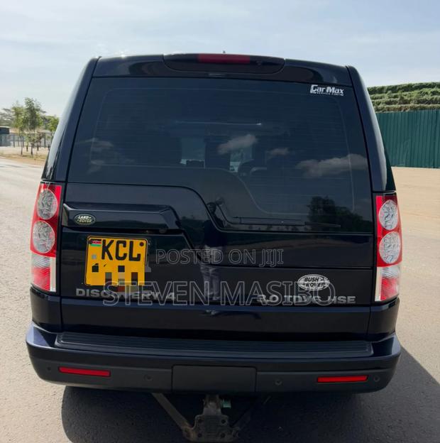 Land Rover Discovery 2010 Blue