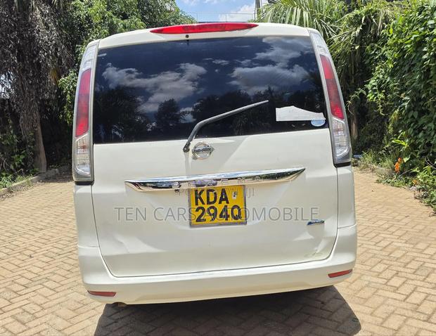 Nissan Serena 2013 White