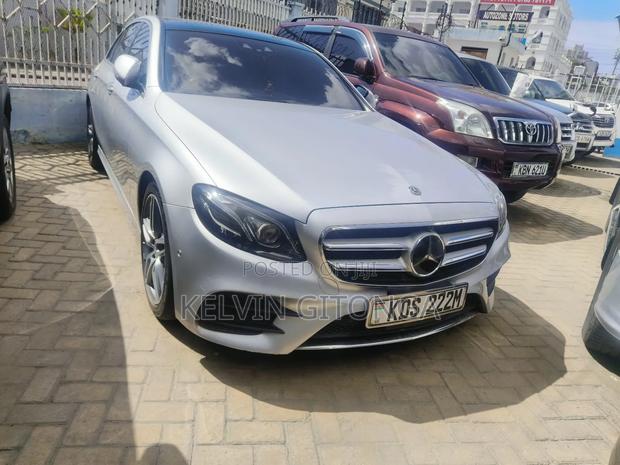 Mercedes-Benz E300 2017 Silver