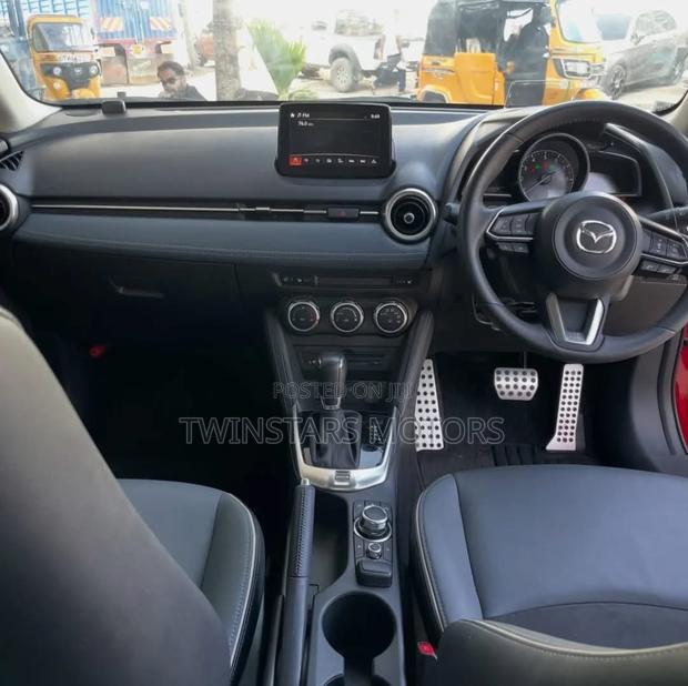 Mazda 2 2020 Maroon