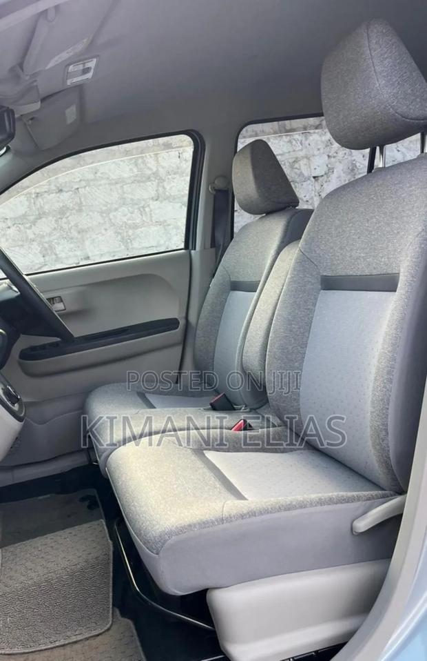 Toyota Passo 1.0 FWD 2020 Silver