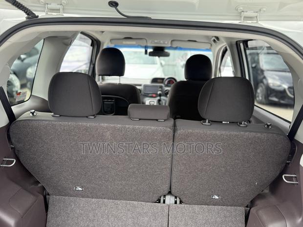 Toyota Spade 1.5 2019 White