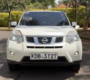 Nissan X-Trail 2013 White for sale