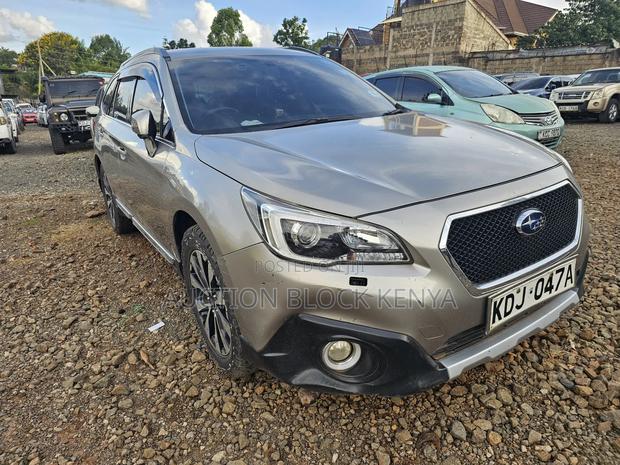 Subaru Outback 2016 Gray