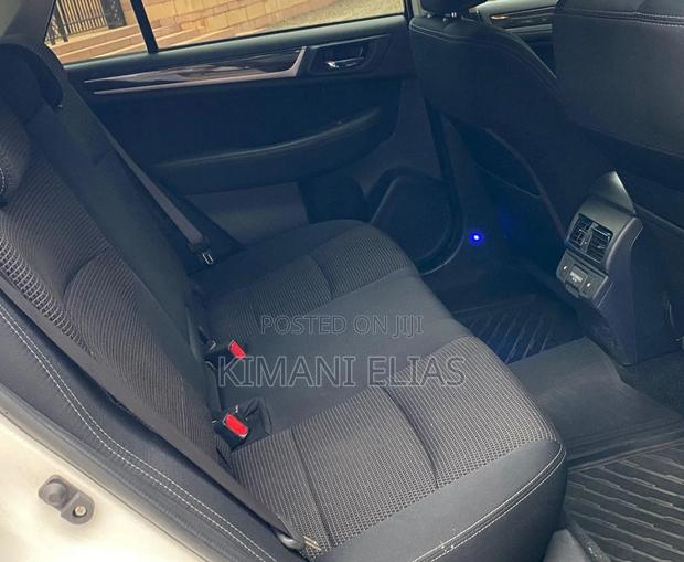 Subaru Outback 2.5i AWD 2018 White