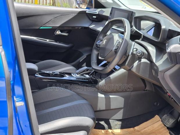 Peugeot 208 2020 Blue