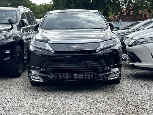 Toyota Harrier 2019 Black