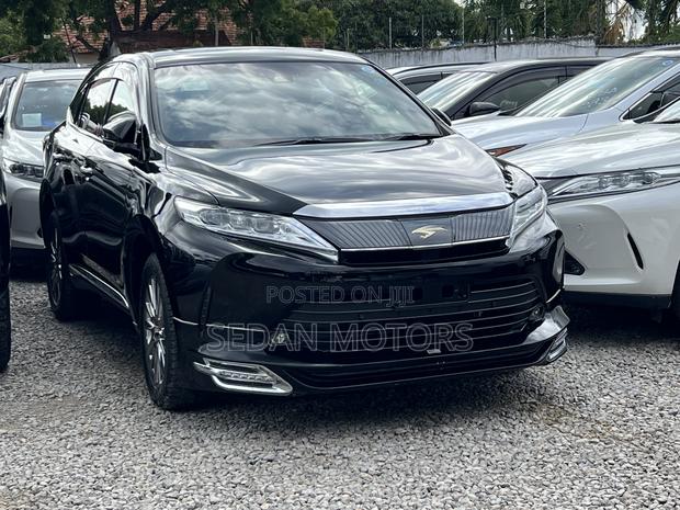 Toyota Harrier 2019 Black