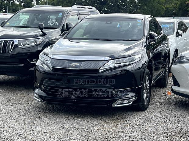 Toyota Harrier 2019 Black