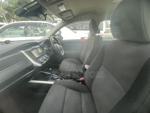 Toyota Corolla Fielder 2019 Gray