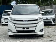 Toyota Noah 2019 White for sale