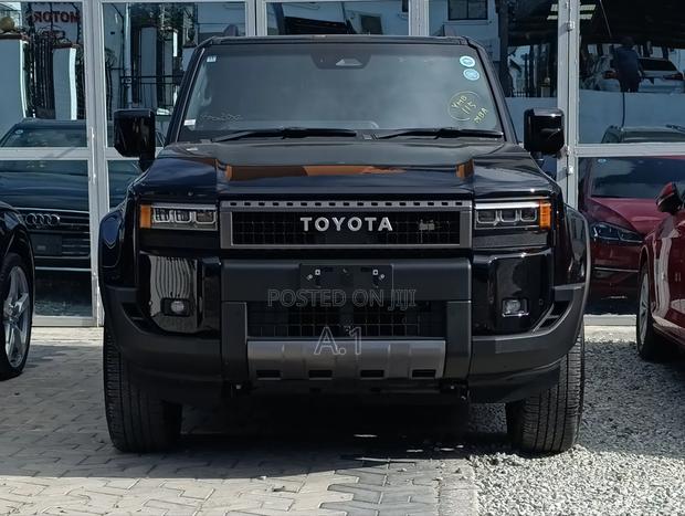 Toyota Land Cruiser Prado 2.8 2024 Black