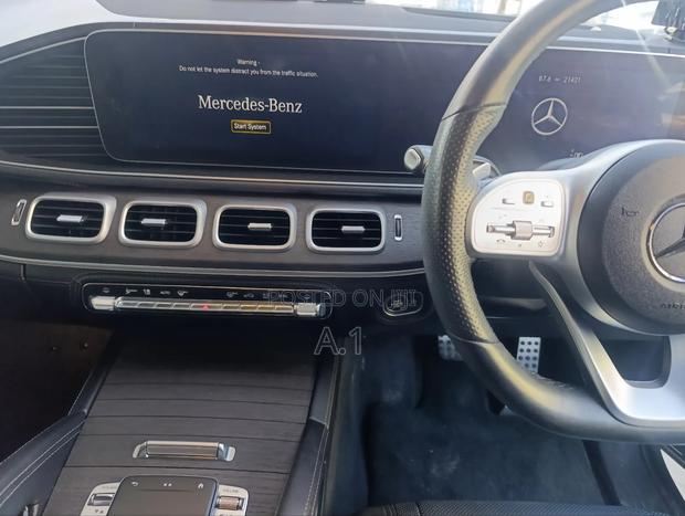 Mercedes-Benz GLE-Class GLE 400d 4MATIC 2021 Black