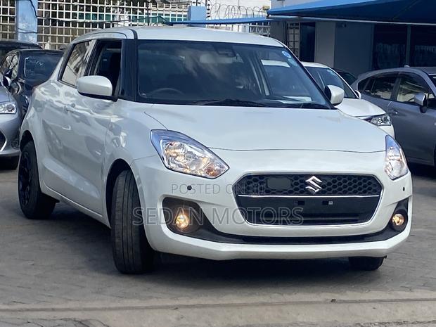 Suzuki Swift 2019 Pearl
