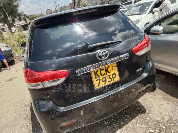 Toyota Wish 2010 Black