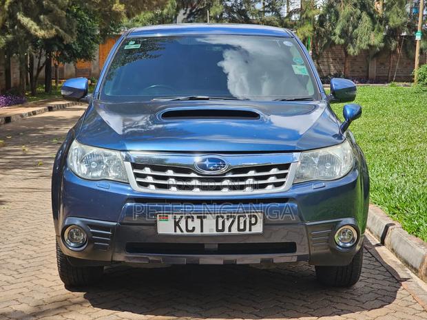 Subaru Forester 2011 Blue