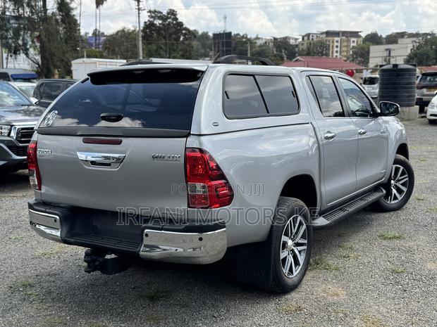 Toyota Hilux Revo Double Cab Deisel 2.4 AWD 2019 Silver