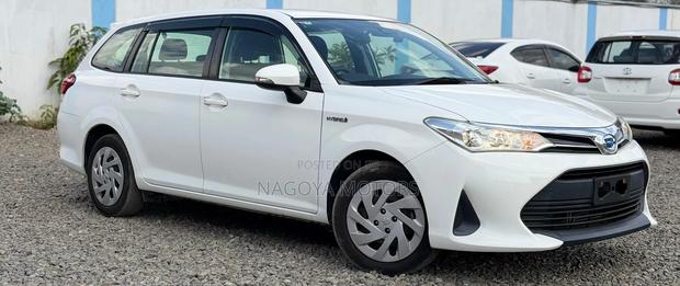 Toyota Corolla Fielder 2020 White