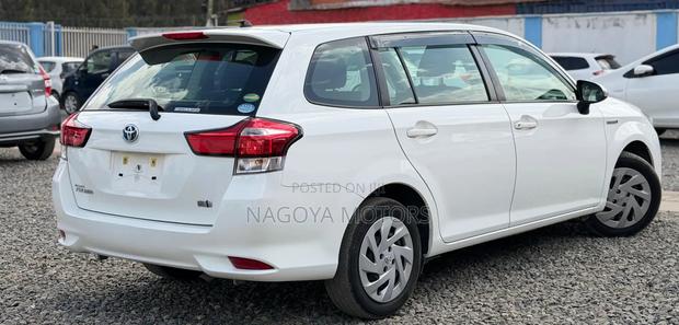Toyota Corolla Fielder 2020 White