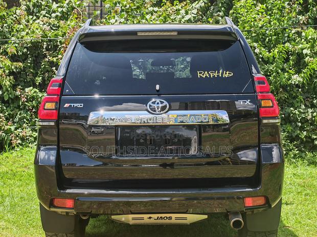 Toyota Land Cruiser Prado 2019 Matt Black