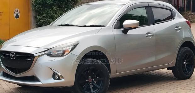 Mazda Demio 2018 Silver