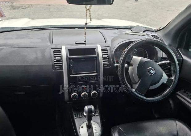Nissan X-Trail 2013 Pearl