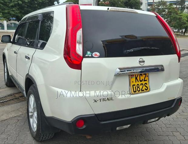 Nissan X-Trail 2013 Pearl