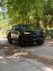 Toyota Hilux 2022 Black for sale