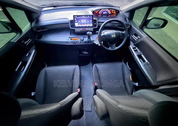 Honda Freed 2014 Gray