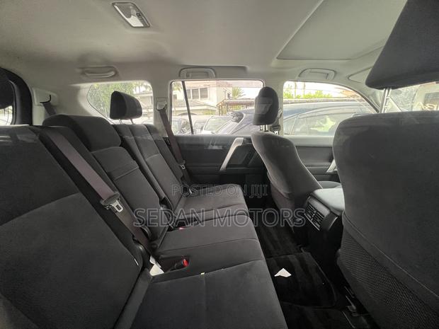 Toyota Land Cruiser Prado 2019 Black