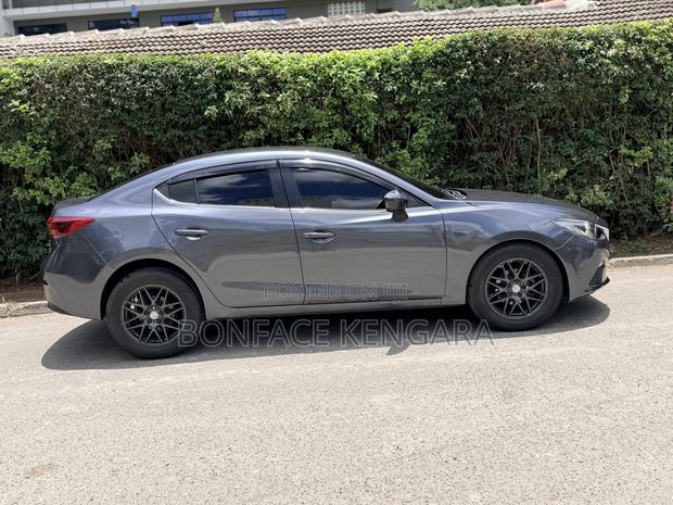 Mazda Axela 2015 Gray