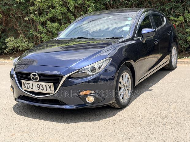 Mazda Axela 2015 Blue