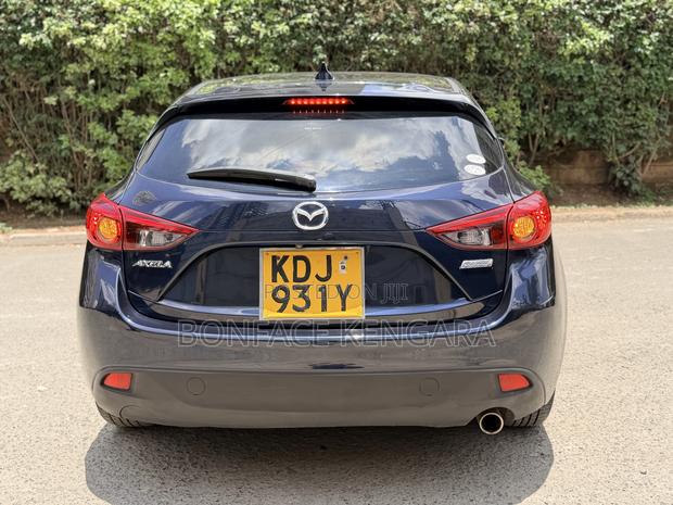 Mazda Axela 2015 Blue