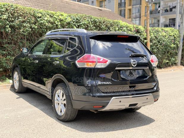 Nissan X-Trail 2.0 Petrol AWD 2017 Black