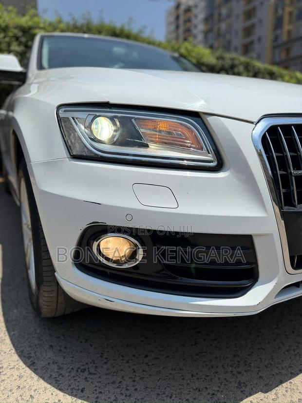 Audi Q5 2.0T Premium AWD quattro 2017 White